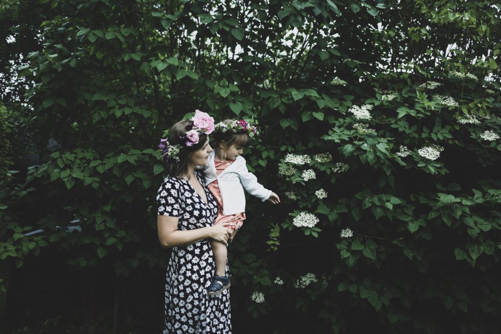 0D6E4FB3 C757 4765 9F00 125FC8BCDC5F Lovely Life