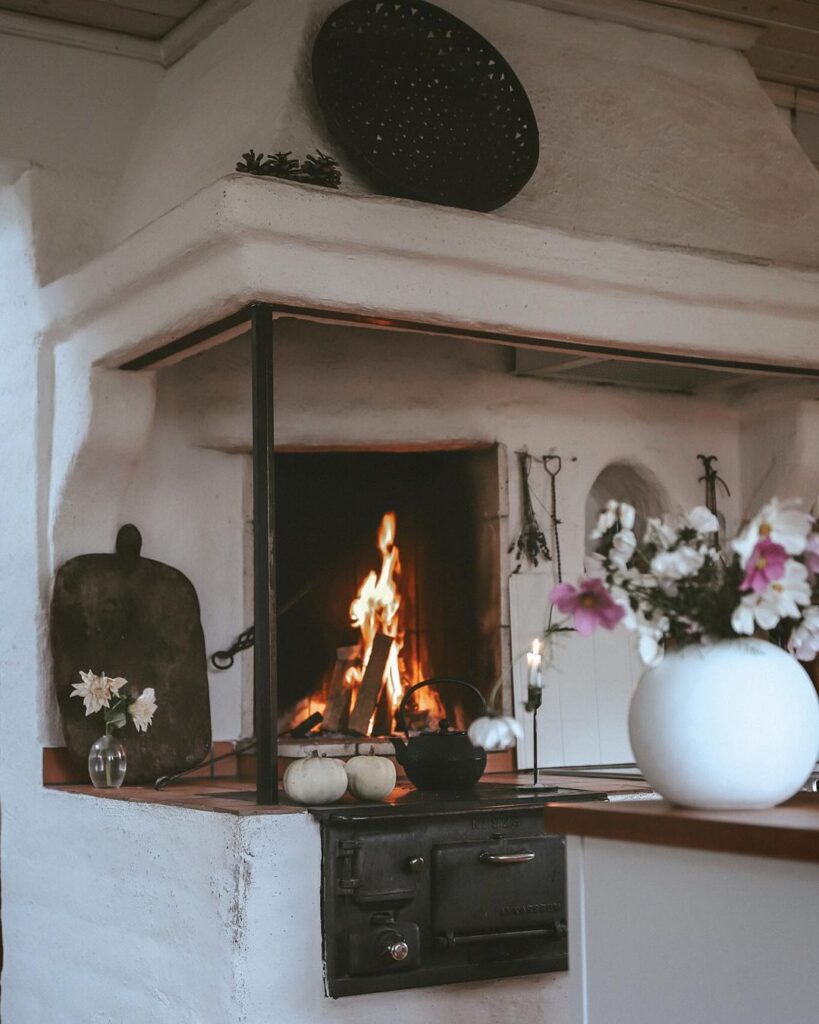 Lovely Life 461 121452502 1056262411511247 7919219716617365193 n1 Lovely Life