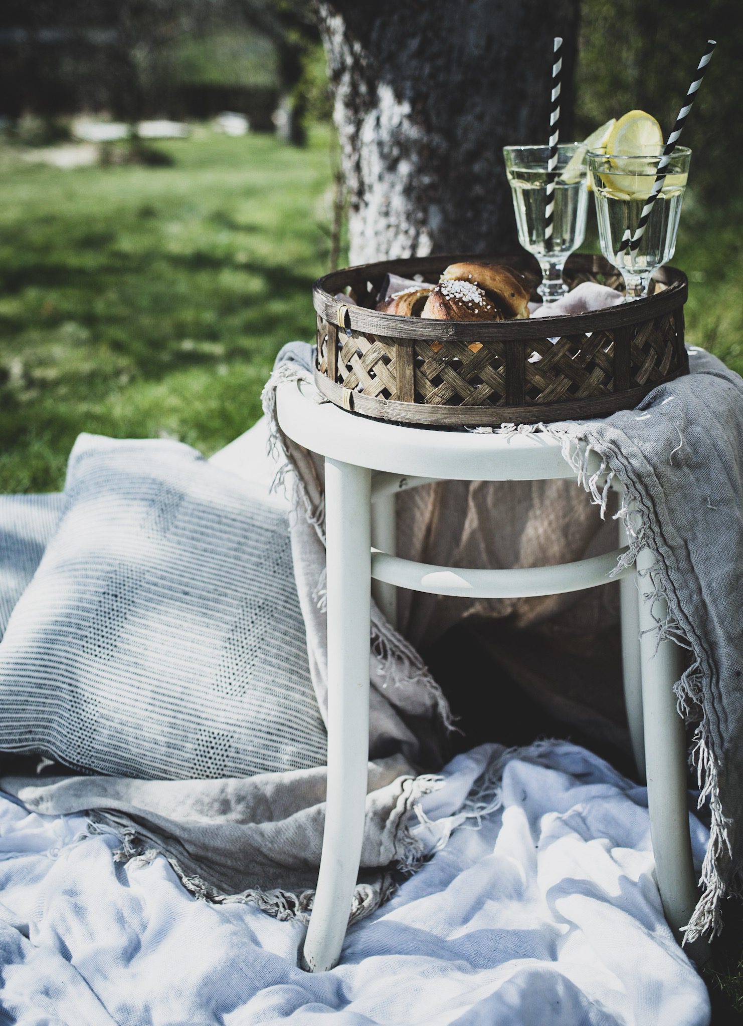 Lovelylife_tradgard_fika_sommar