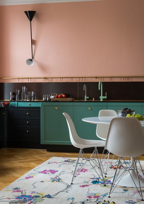 pinkandgreen.kitchen.151516