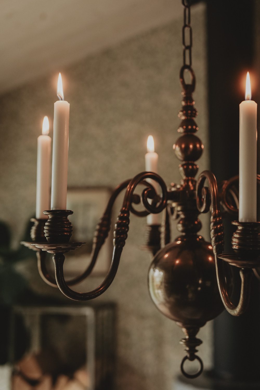 2F2D773D 2734 4BBF 8AD2 07BD458EBFDA En liten förvandling av en vacker ljuskrona