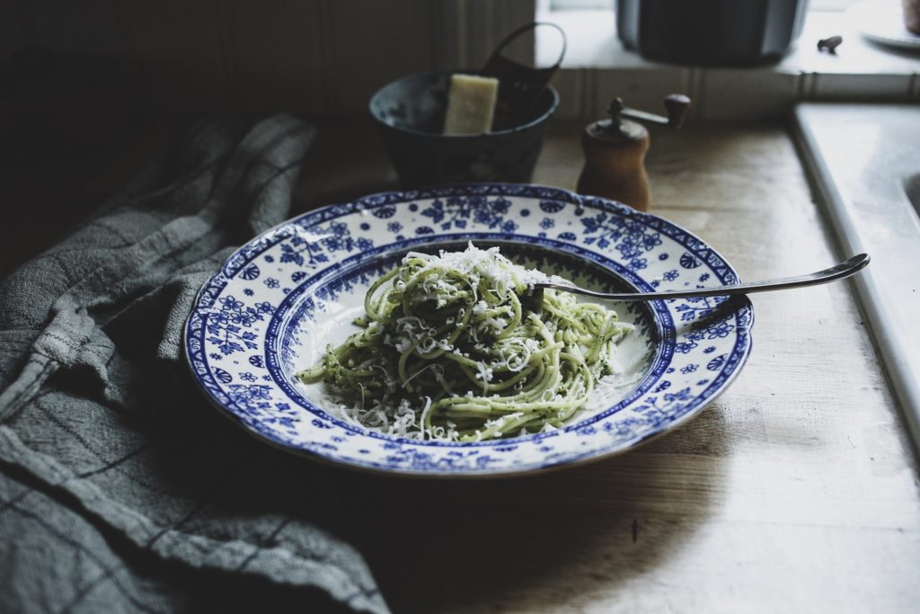Lovely life recept egen pesto