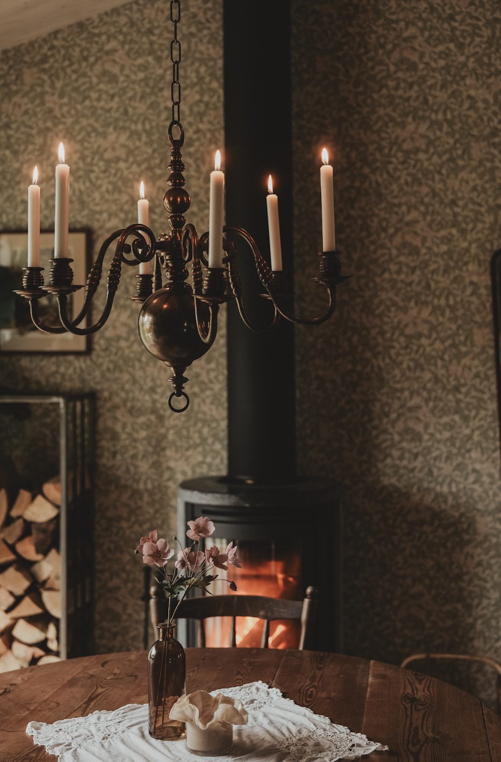 A068A1AA 2CEC 4D02 A08E F1D3BF1F0B7B En liten förvandling av en vacker ljuskrona