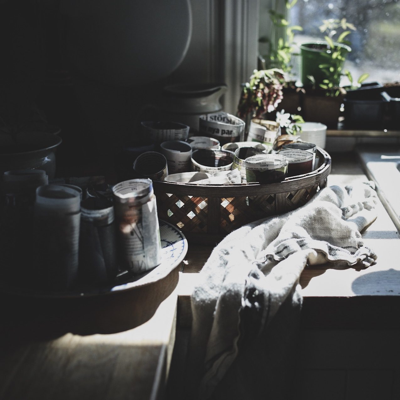 Lovelylife_diy_krukor_av_tidningspapper