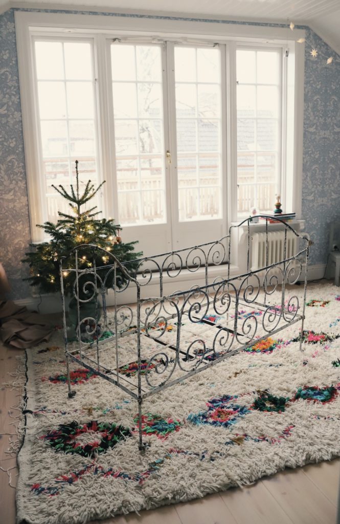 FAB7EDA1 8528 4C78 A653 E79CE49E5A89 Lovely Life