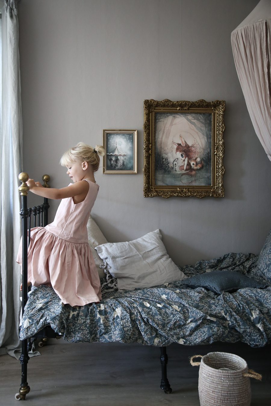 viktoria.holmgren.lovely.life.julies.rum
