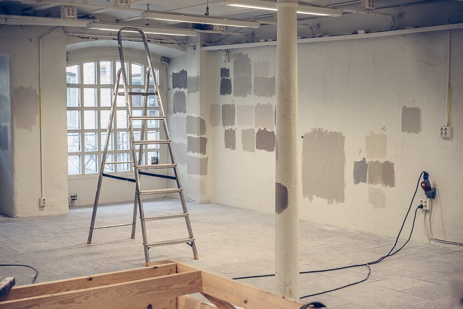 Katrin Baath Lovelylife 06295 Status, svar, öppning och tjuvtitt i min Ateljé.