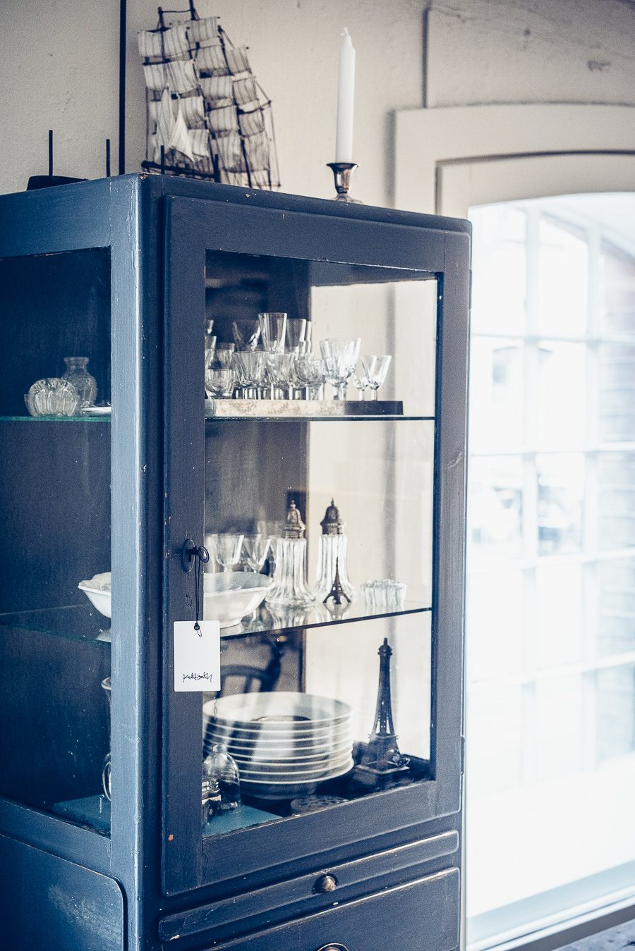 Katrin Baath Lovelylife 08145 Status, svar, öppning och tjuvtitt i min Ateljé.