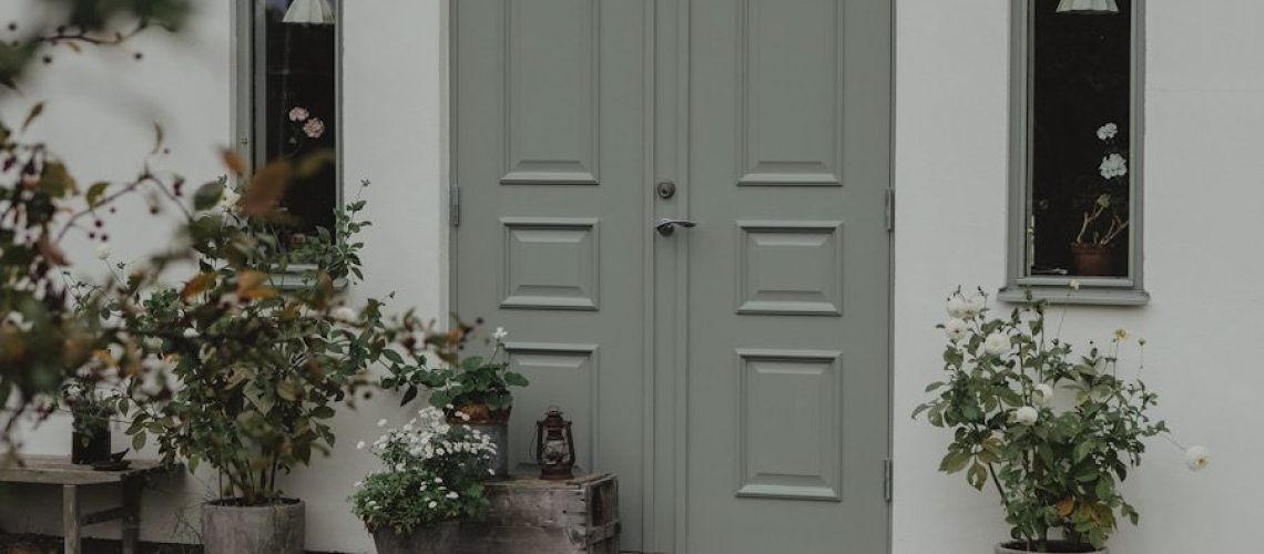 grona_fonster_ny_dorr_linnea_ahslten_lundgren_ncs4010-G50Y_03