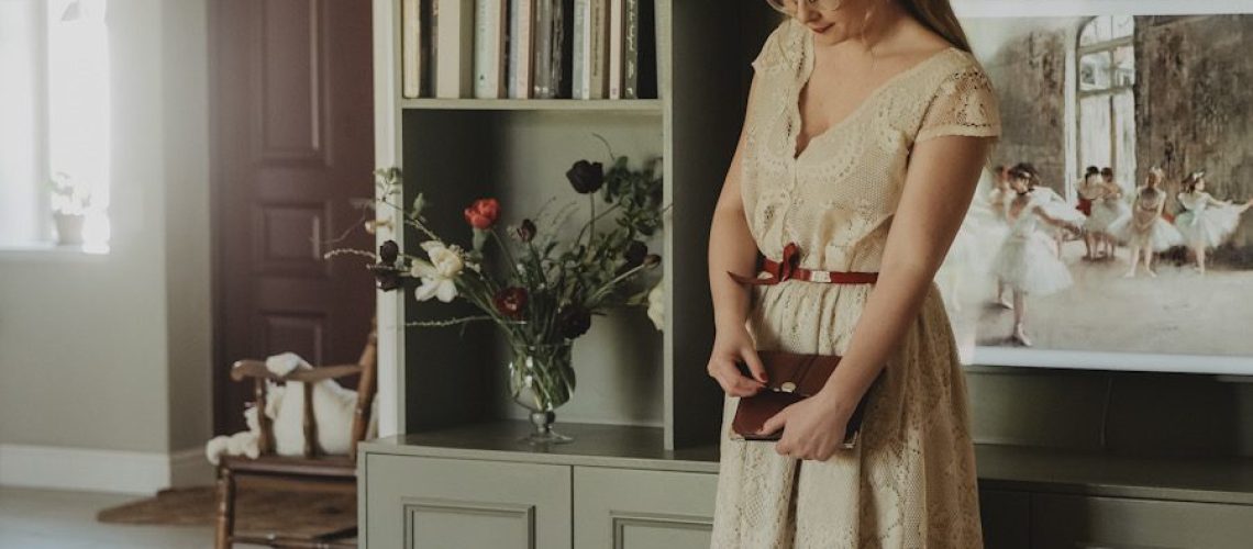 syr_en_brollopsoutfit_av_en_gardin_remake_aterbruk_linnea_ahlsten_lundgren01 (2)