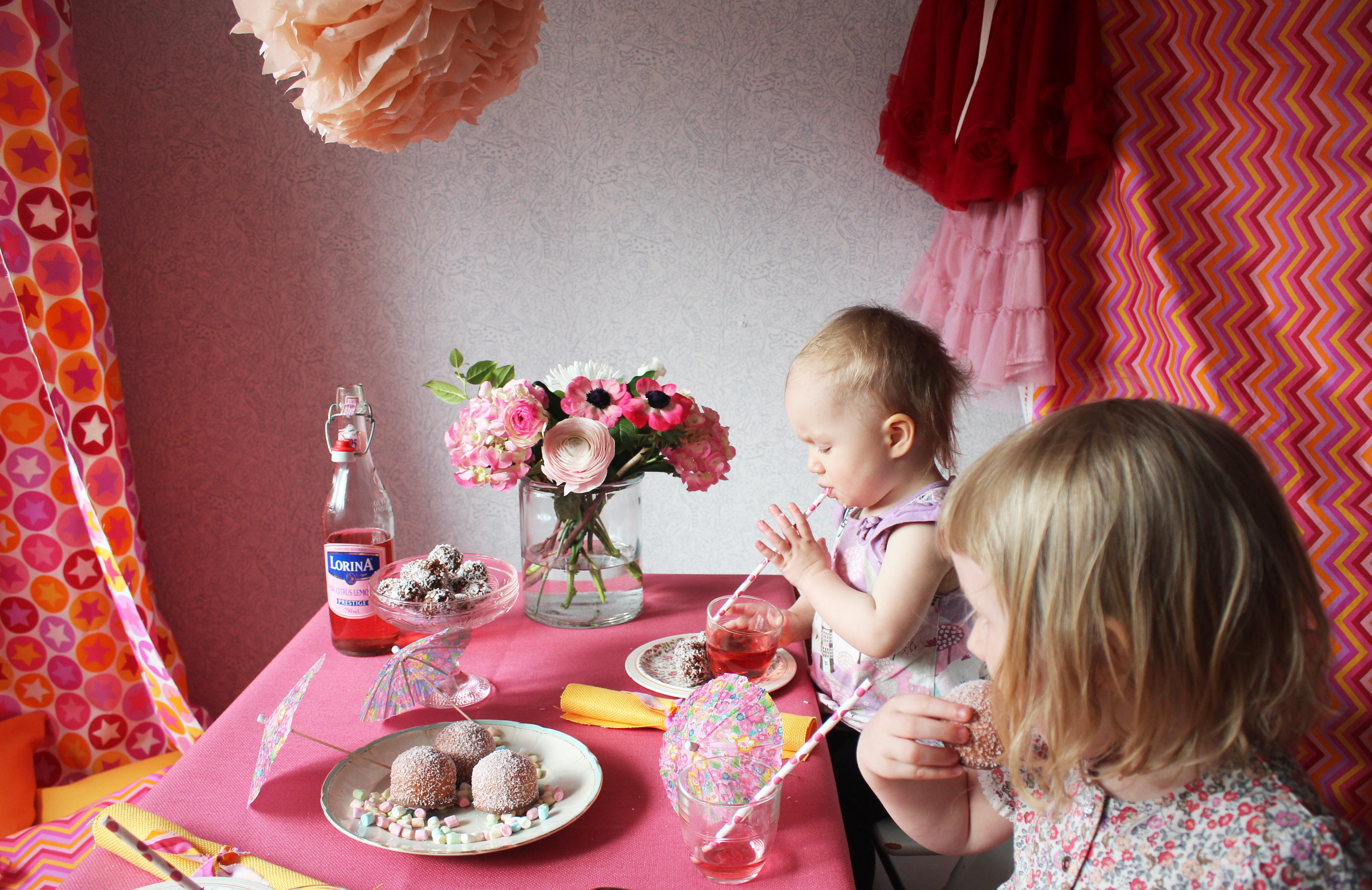 Läs mer om artikeln Pink bang party.