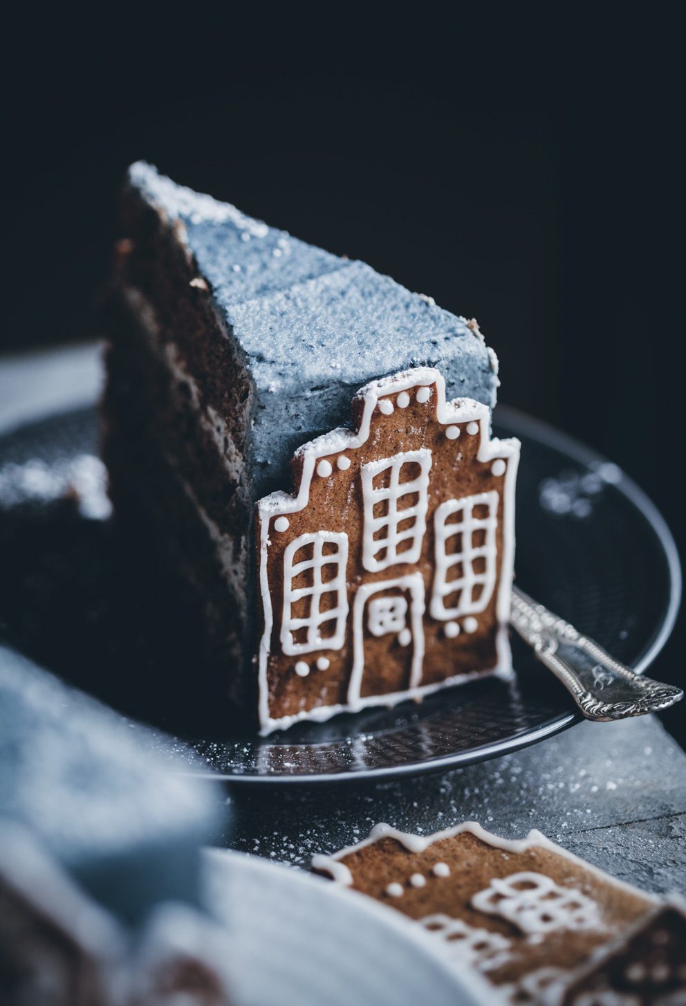 volang lovely life linda lomelino pepparkakshus kaka Finast i veckan; DIY adventsstjärnor, ett pepparkakshus och en blogg att följa
