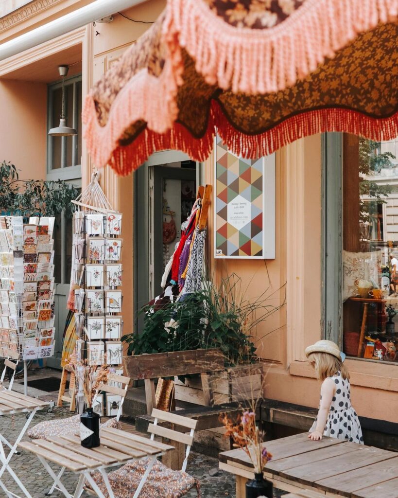 Lovely Life 440 volanglinda 363494030 1027903498583908 2701906522389966610 n 1 Lovely Life